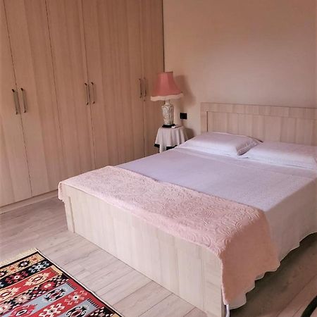 Tirana Traditional Home מראה חיצוני תמונה
