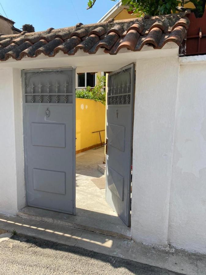 Tirana Traditional Home מראה חיצוני תמונה